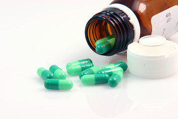 Image showing green pills