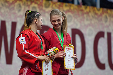 Image showing N. Zaitseva (R) and D. Khondiu (L)
