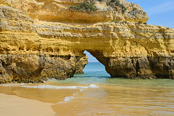 Image showing Cliff in praia da Rocha, Algarve, Portugal