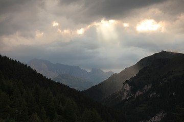 Image showing Mountains background