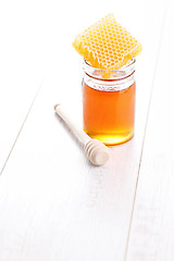 Image showing honey with honey comb