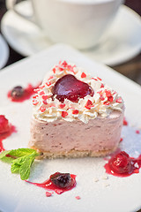 Image showing heart-shaped valentine cake