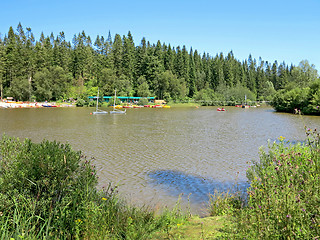 Image showing Lake in the Countryside