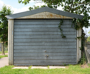 Image showing Free-standing garage