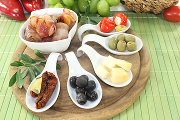 Image showing Tapas stuffed with fruits