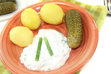 Image showing Potatoes with curd and chives