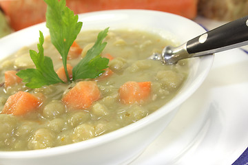 Image showing Pea soup with parsley