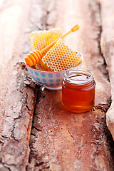 Image showing honey with honey comb