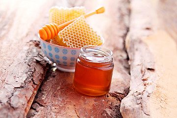 Image showing honey with honey comb