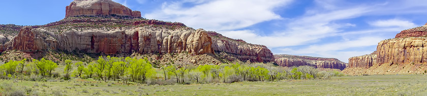 Image showing glen canyon mountains and geological formations