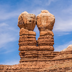 Image showing hoodoo rock formations at utah national park mountains