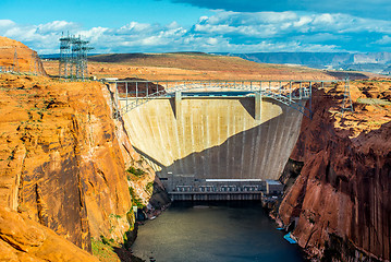 Image showing lake powell dam and bridge in page arizona