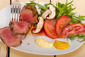 Image showing beef filet mignon grilled with vegetables