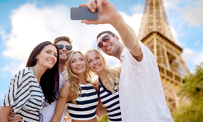 Image showing friends taking selfie with smartphone