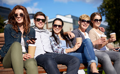 Image showing group of students or teenagers drinking coffee