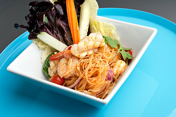 Image showing Thai Salad with Shrimp and Seafood