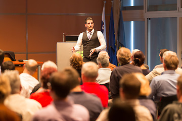 Image showing Speaker at Business Conference and Presentation.