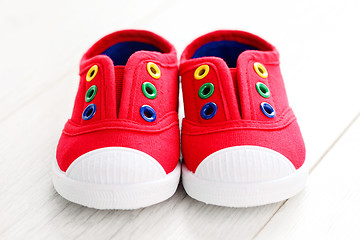 Image showing red baby shoes