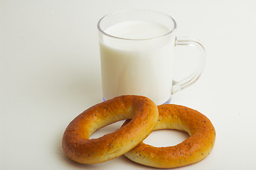 Image showing Bagels with milk    