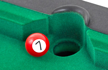 Image showing Red snooker ball - number 7