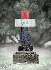 Image showing Gravestone in the cemetery - Iraq