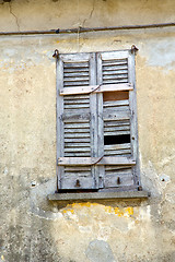 Image showing window  varese palaces italy lonate ceppino       
