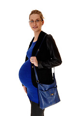 Image showing Pregnant woman going out.