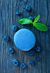 Image showing blueberry macaroon