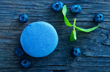 Image showing blueberry macaroon