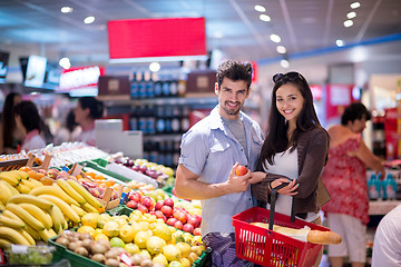 Image showing couple shopping in a supermarket