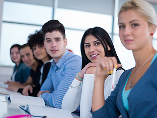 Image showing students group  study