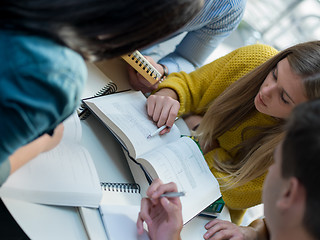 Image showing students group  study