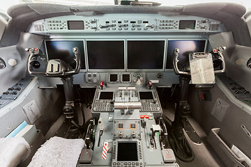 Image showing Inside view Cockpit G550