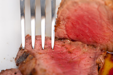 Image showing beef filet mignon grilled with vegetables