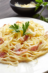 Image showing pasta carbonara on white plate