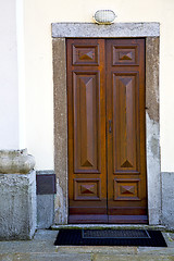 Image showing  italy  lombardy     in  the sumirago  old   church  step    wal