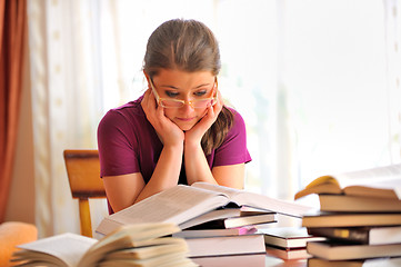 Image showing girl studying 