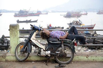 Image showing ASIA MYANMAR MYEIK CITY PEOPLE