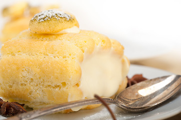 Image showing cream roll cake dessert and spices 