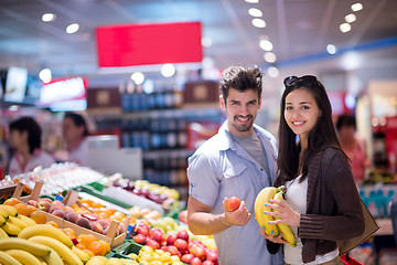 Image showing couple shopping in a supermarket