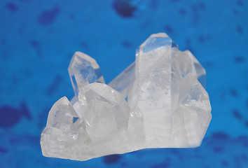 Image showing Rock crystal on blue