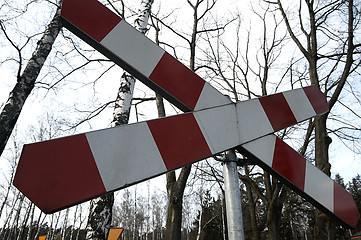 Image showing Railway crossing warning sign.