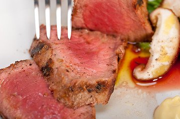 Image showing beef filet mignon grilled with vegetables