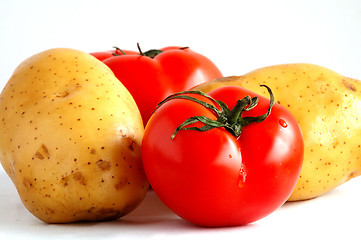 Image showing Two potatoes and two tomatoes (3)