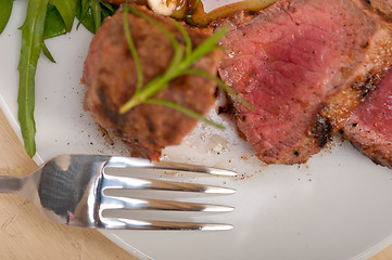 Image showing beef filet mignon grilled with vegetables