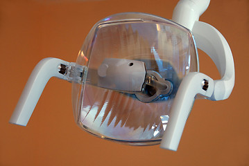 Image showing Dentist's lamp