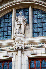 Image showing   statue in old city of london england