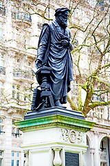 Image showing   statue in old city england