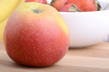 Image showing Strawberry with apple