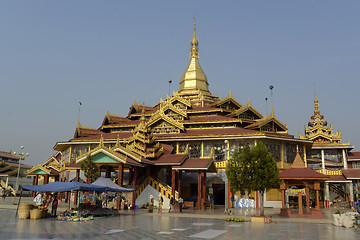 Image showing ASIA MYANMAR NYAUNGSHWE INLE LAKE